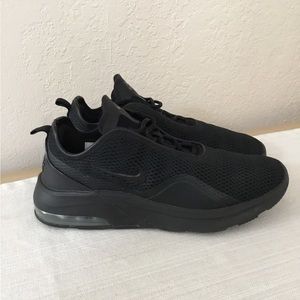 Nike Air Max Motion 2 Black 2018 size 8.5